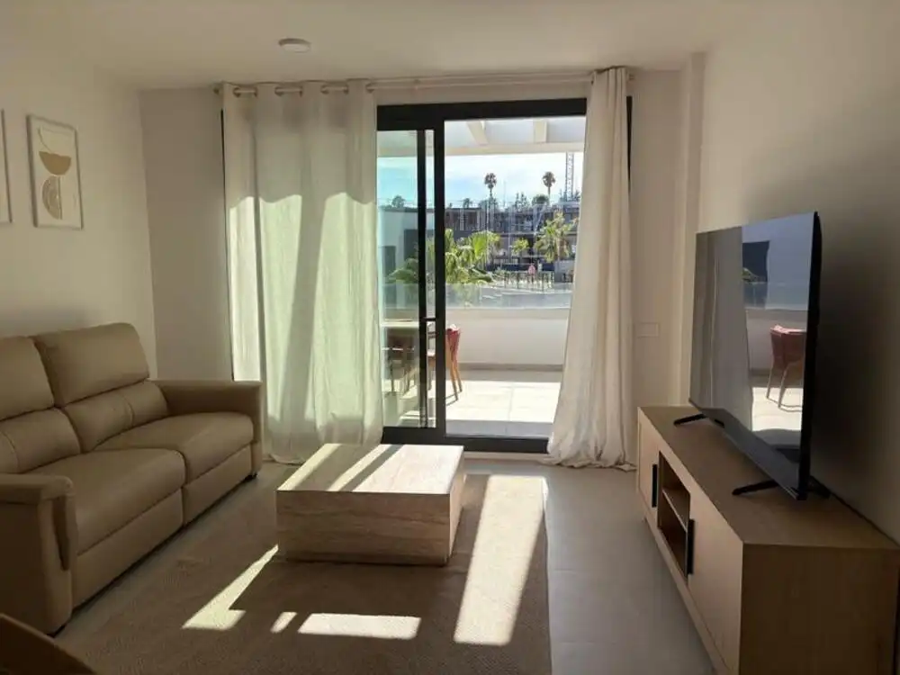 Apartament amb piscina de lloguer a Selwo