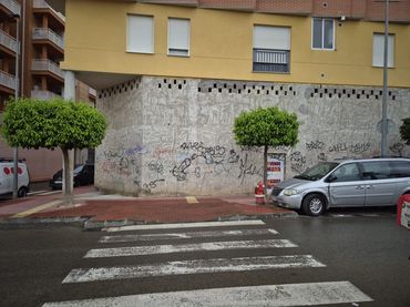 Local comercial de lloguer a Plaza Pepe de la Pequeña 10