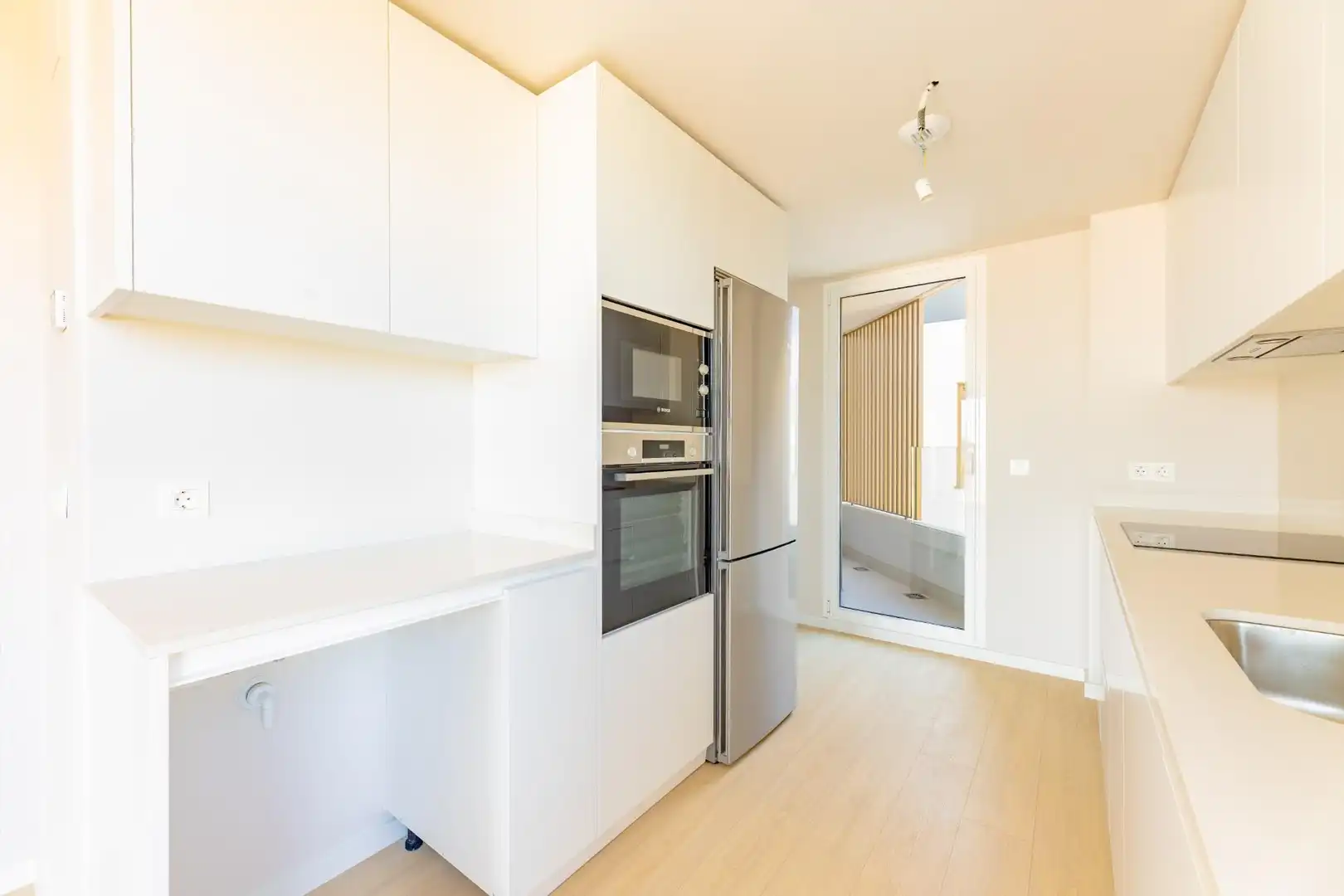 Küche von Wohnung zur Miete in Valencia mit Klimaanlage, Heizung und Privatgarten