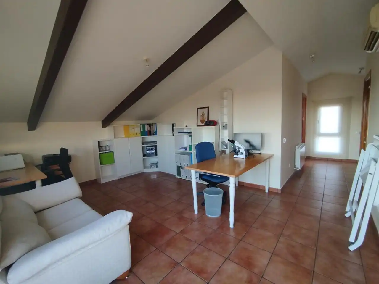 Living room of Houses for sale in Illescas  with Air Conditioner, Private garden and Swimming Pool
