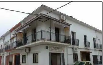 Haus zum Verkauf in Perales del Puerto