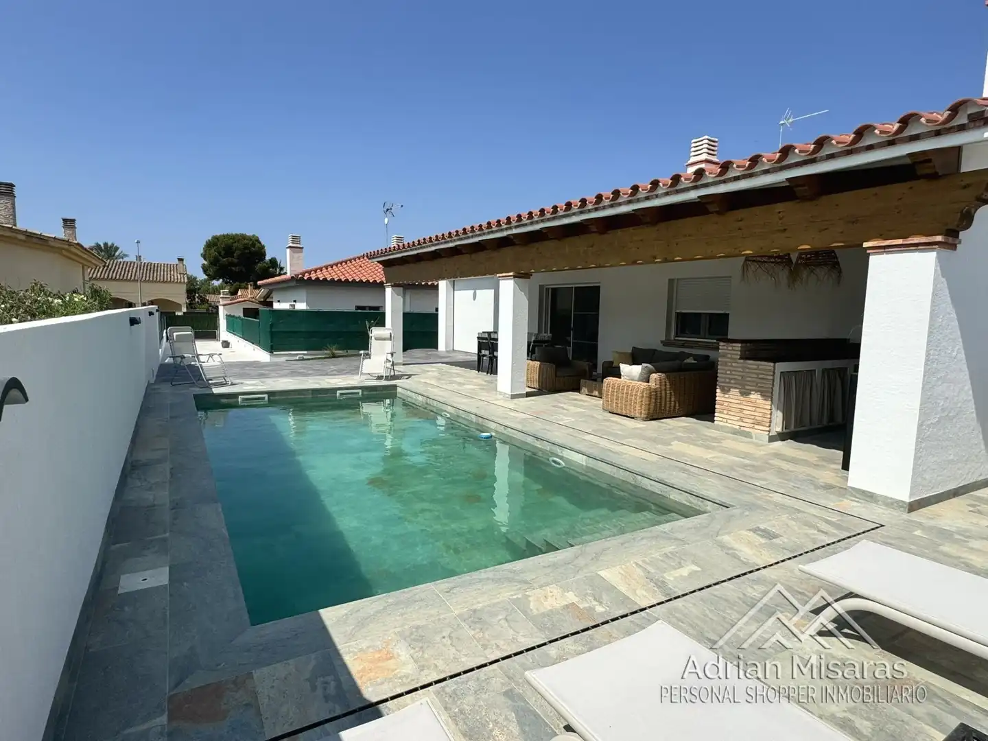 Swimming pool of Houses for sale in Deltebre  with Air Conditioner, Heating and Storage room