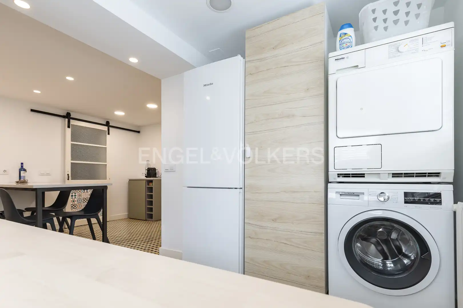 Cuina de Apartament de lloguer en Caldes d'Estrac amb Calefacció, Jardí privat i Terrassa