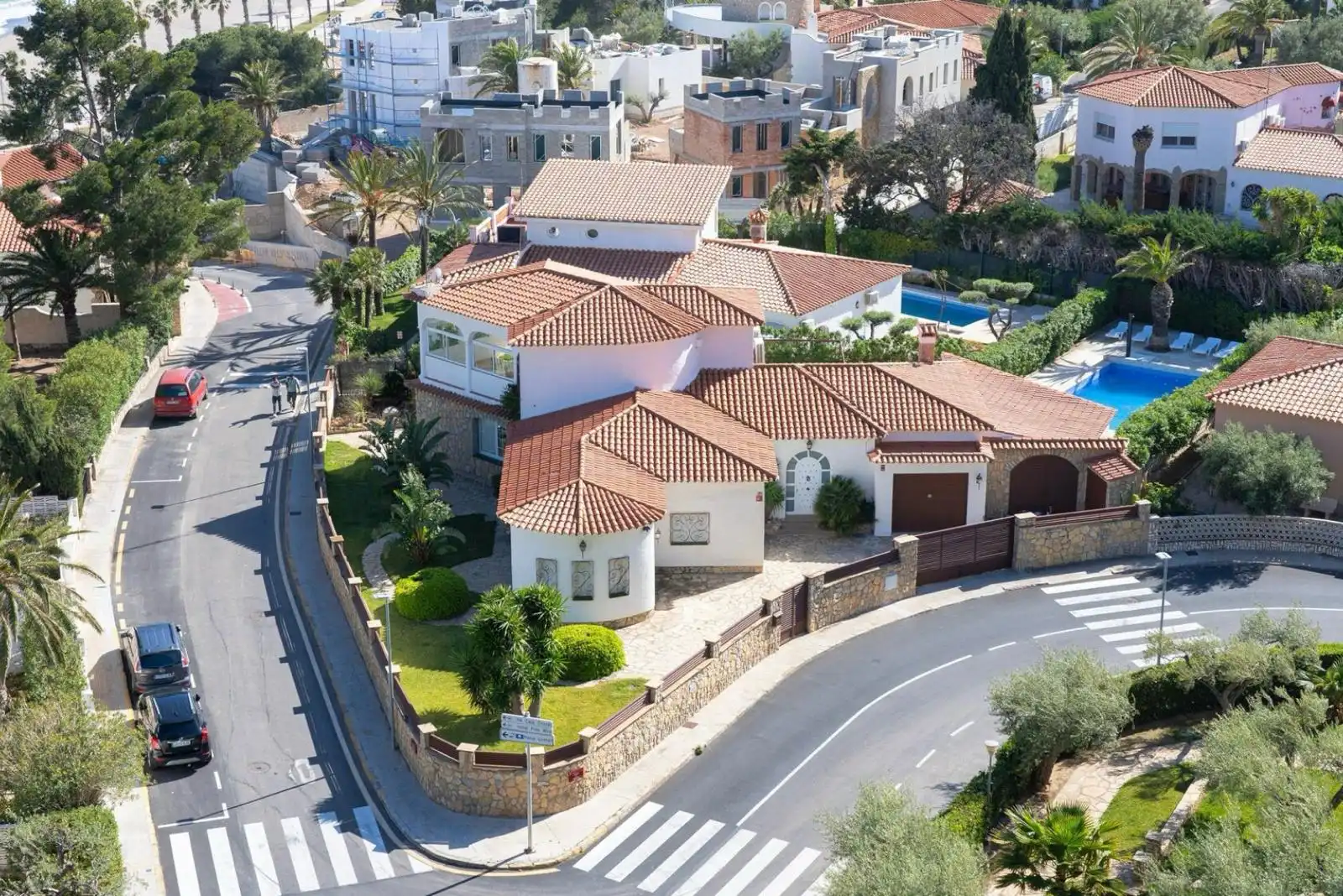 Chalet con terraza en venta en Carrer Gregal 9, imagen 2