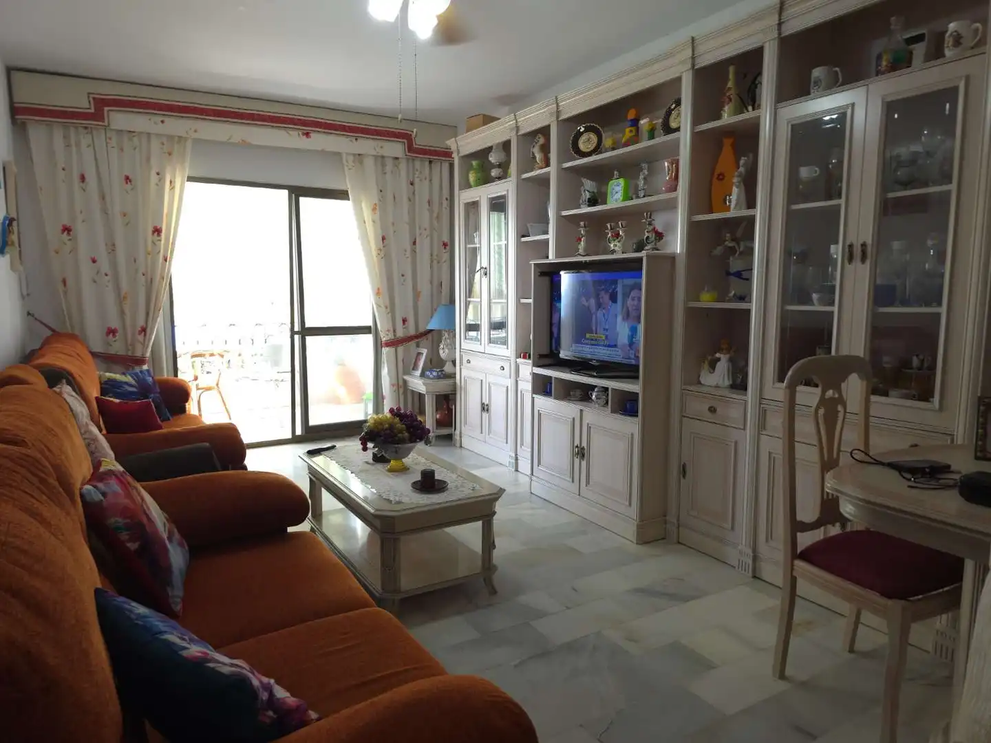 Sala d'estar de Apartament en venda en Torrox amb Moblat