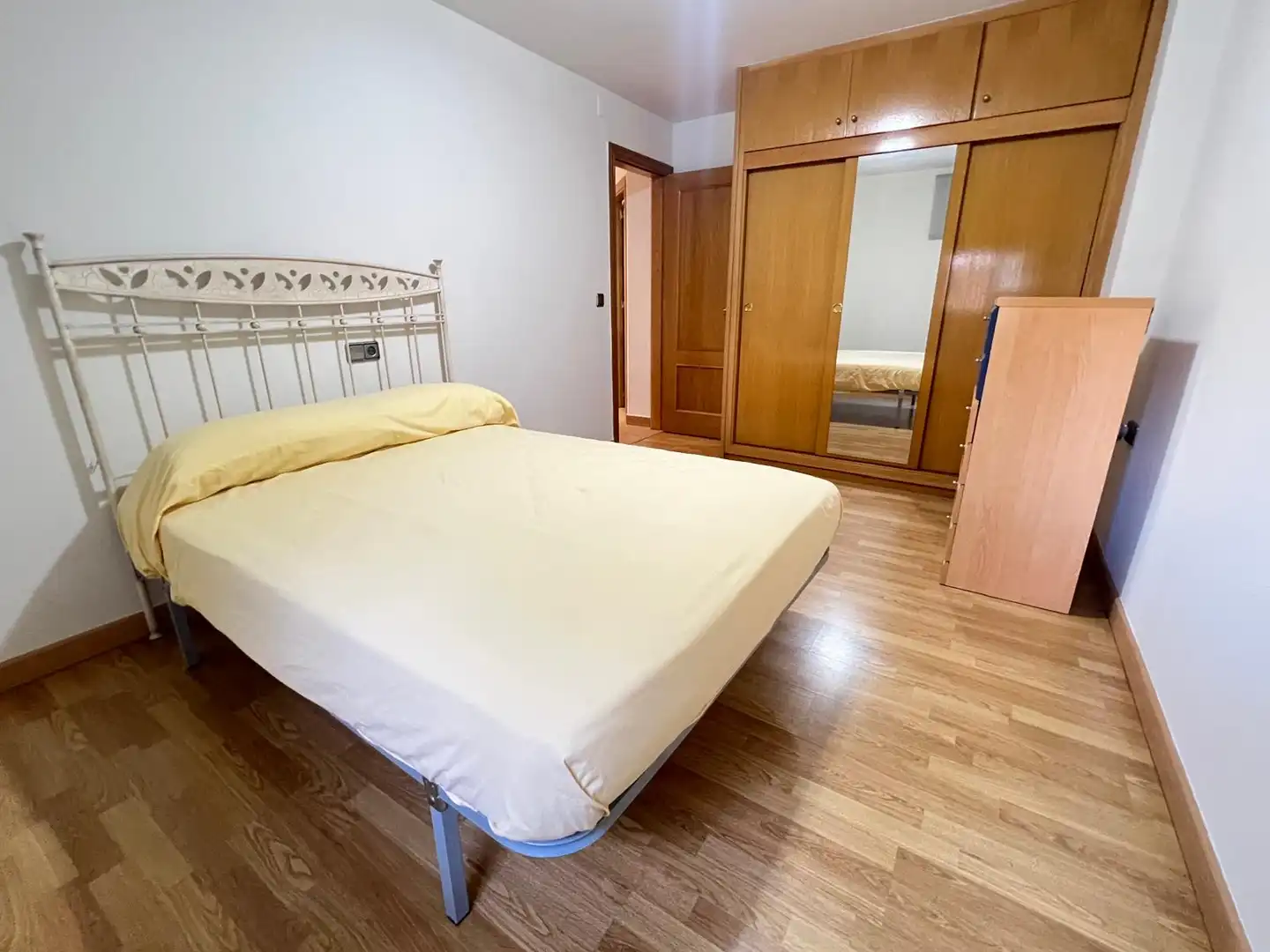 Bedroom of Flat for sale in Murcia  with Air Conditioner, Heating and Furnished