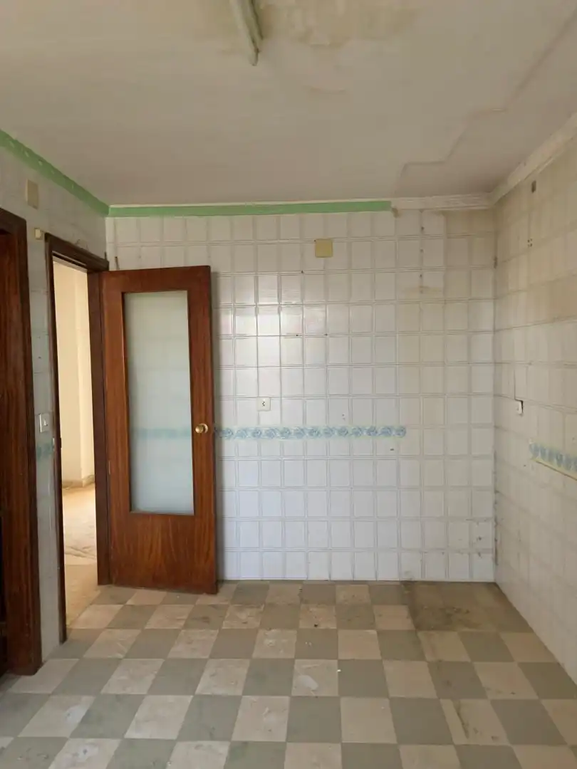 Bathroom of Flat for sale in Tobarra  with Storage room and Balcony