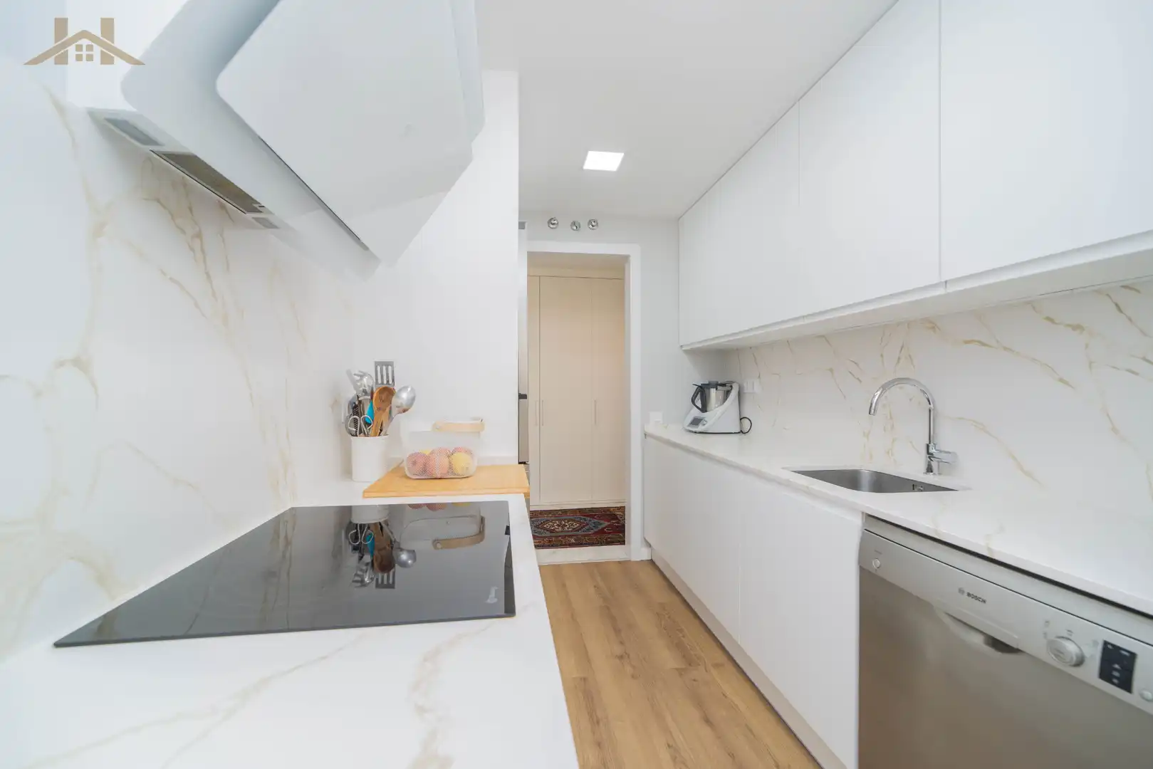 Cocina de Planta baja en venta en Boadilla del Monte con Aire acondicionado, Calefacción y Jardín privado
