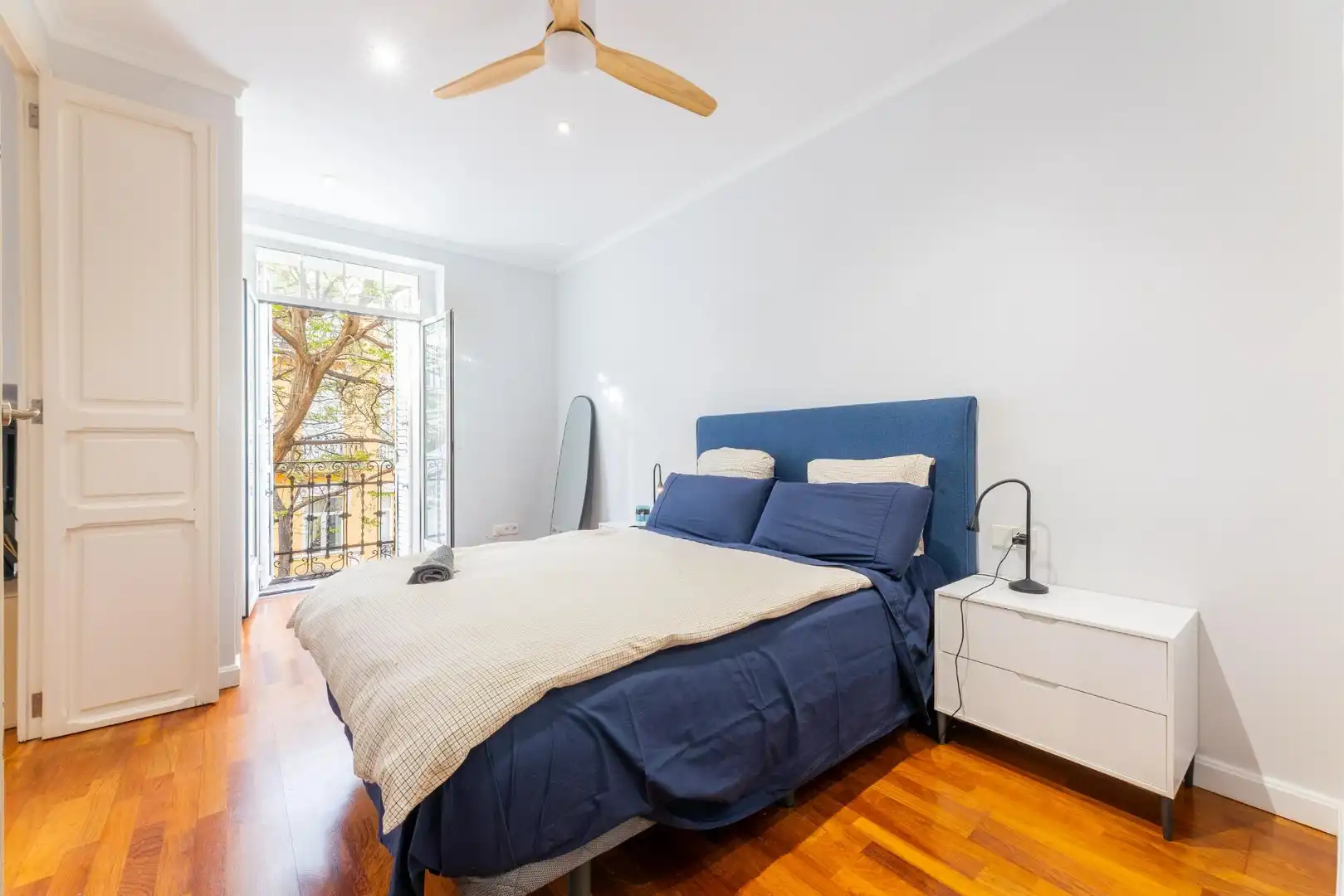 Habitación de Piso de alquiler en Valencia con Aire acondicionado, Calefacción y Amueblado