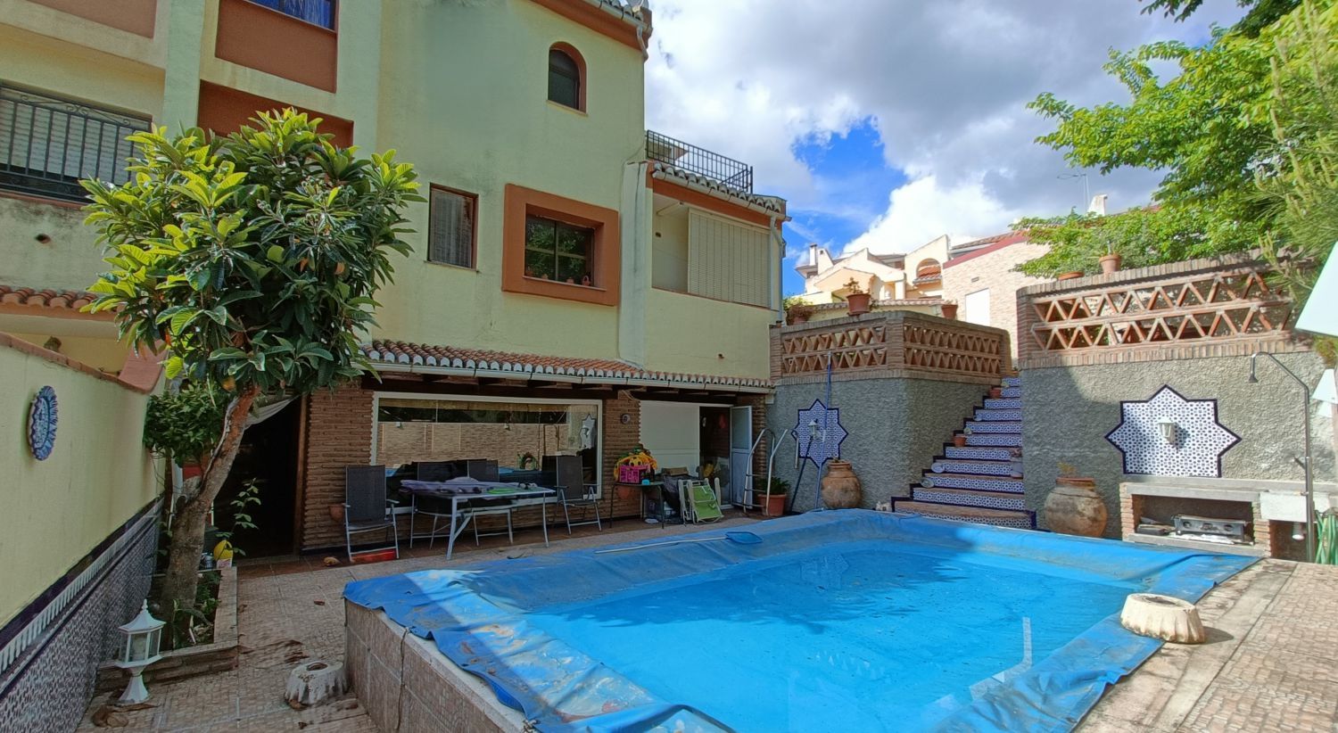 Swimming pool of House or chalet for sale in Alfacar  with Air Conditioner, Heating and Terrace