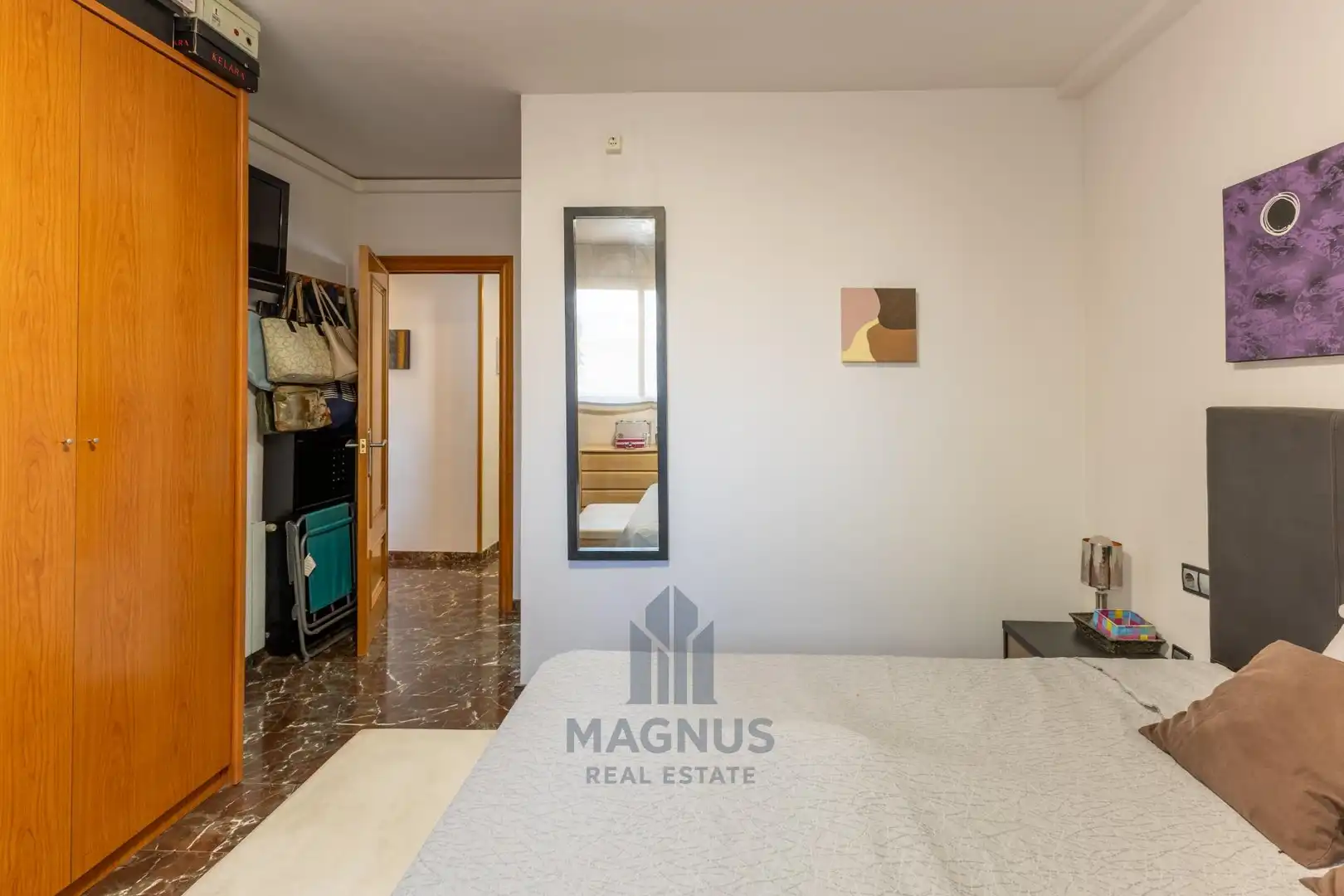 Habitación de Piso en venta en Valencia con Aire acondicionado, Calefacción y Balcón