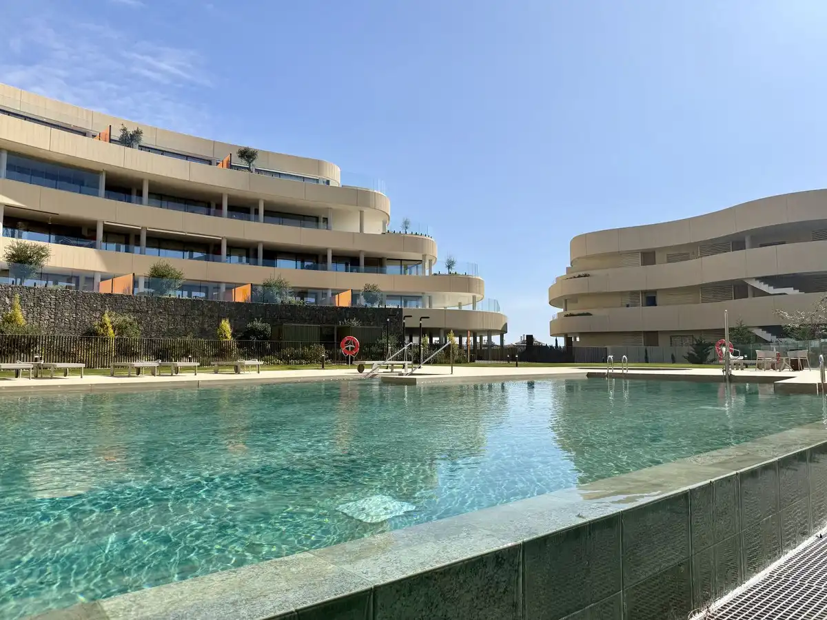 Piscina de Planta baja en venta en Fuengirola con Aire acondicionado, Calefacción y Terraza