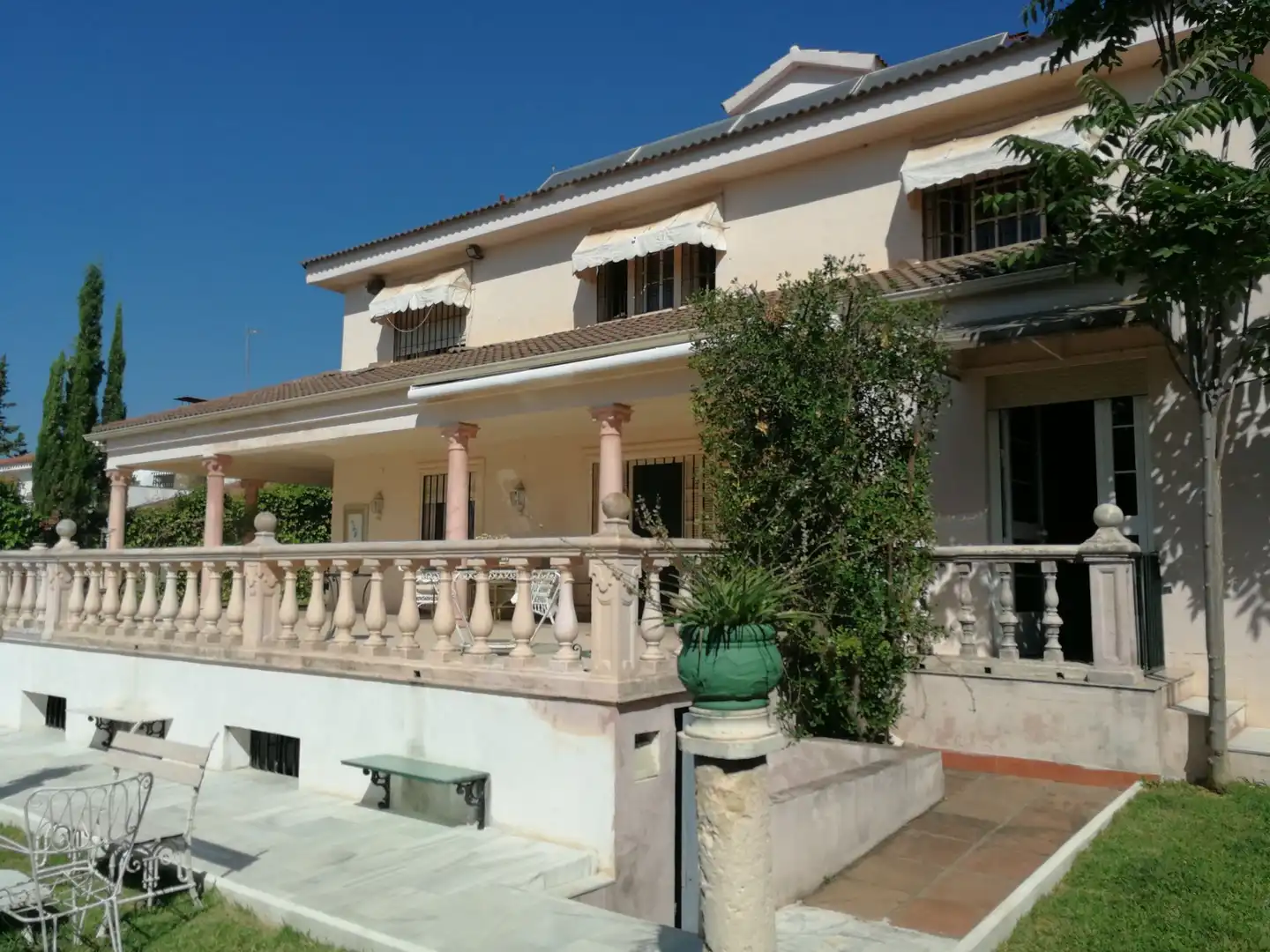 Exterior view of Houses for sale in Córdoba  with Air Conditioner, Private garden and Terrace
