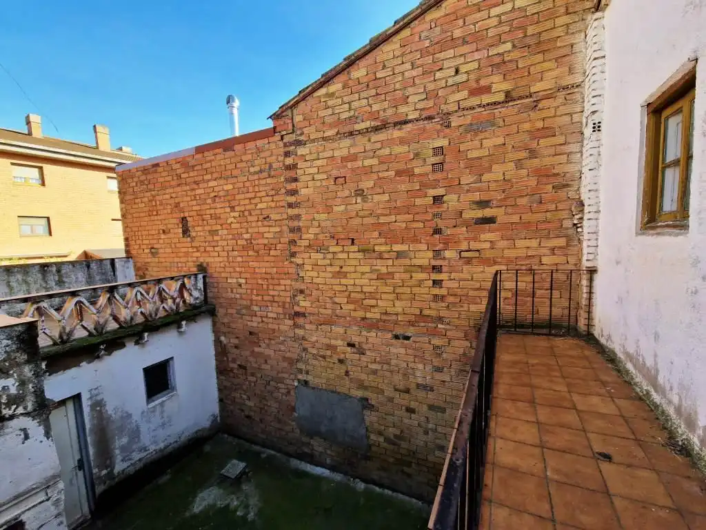 Balcony of Houses for sale in Binéfar  with Terrace, Storage room and Balcony