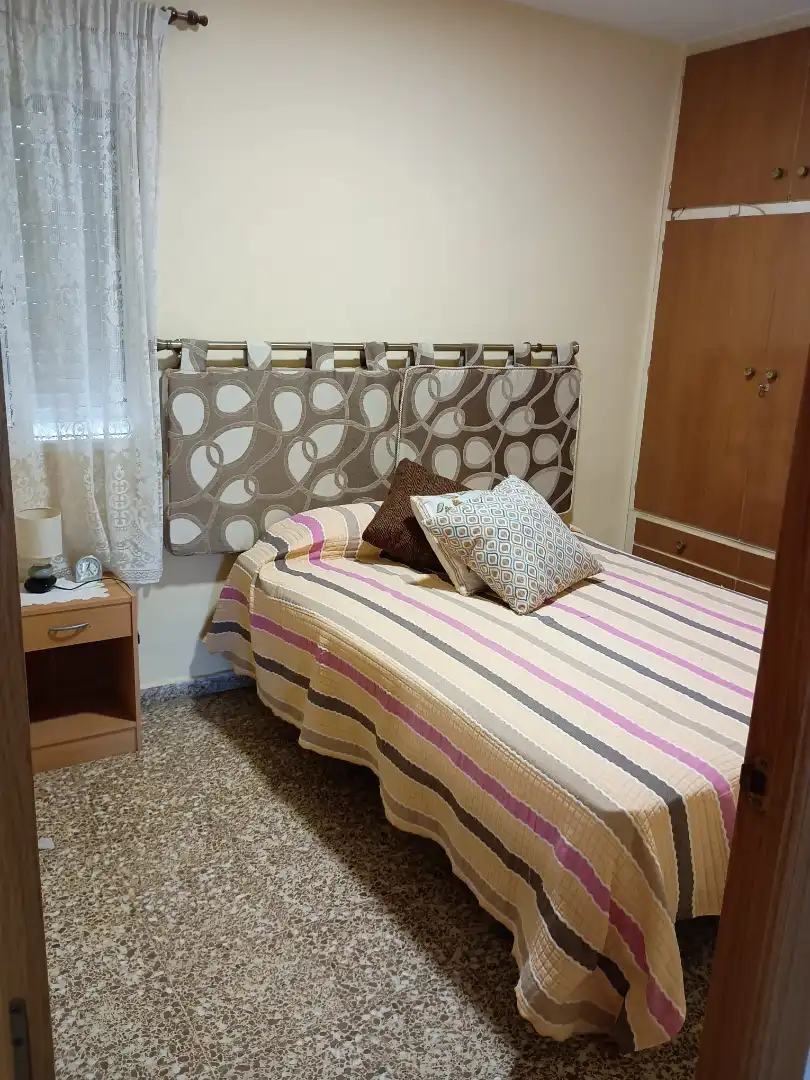 Habitación de Piso en venta en Valencia con Aire acondicionado y Amueblado