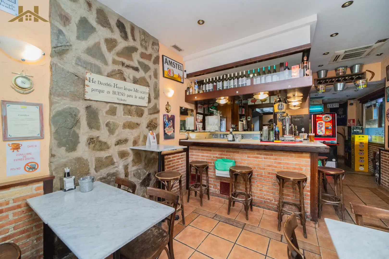 Commercial properties for sale in Móstoles  with Air Conditioner, Heating and Terrace