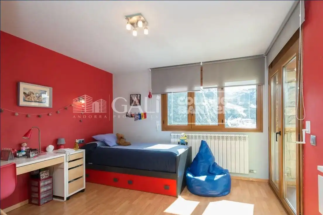 Detached house with garden for sale in Canillo pueblo, imagen 9
