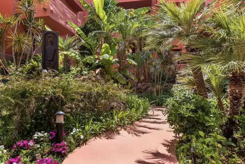 Jardí de Àtic de lloguer en Marbella amb Aire condicionat, Calefacció i Terrassa