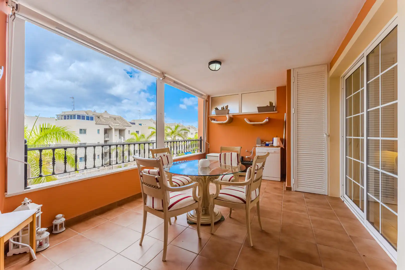 Terraza de Piso en venta en Arona con Terraza, Amueblado y Horno