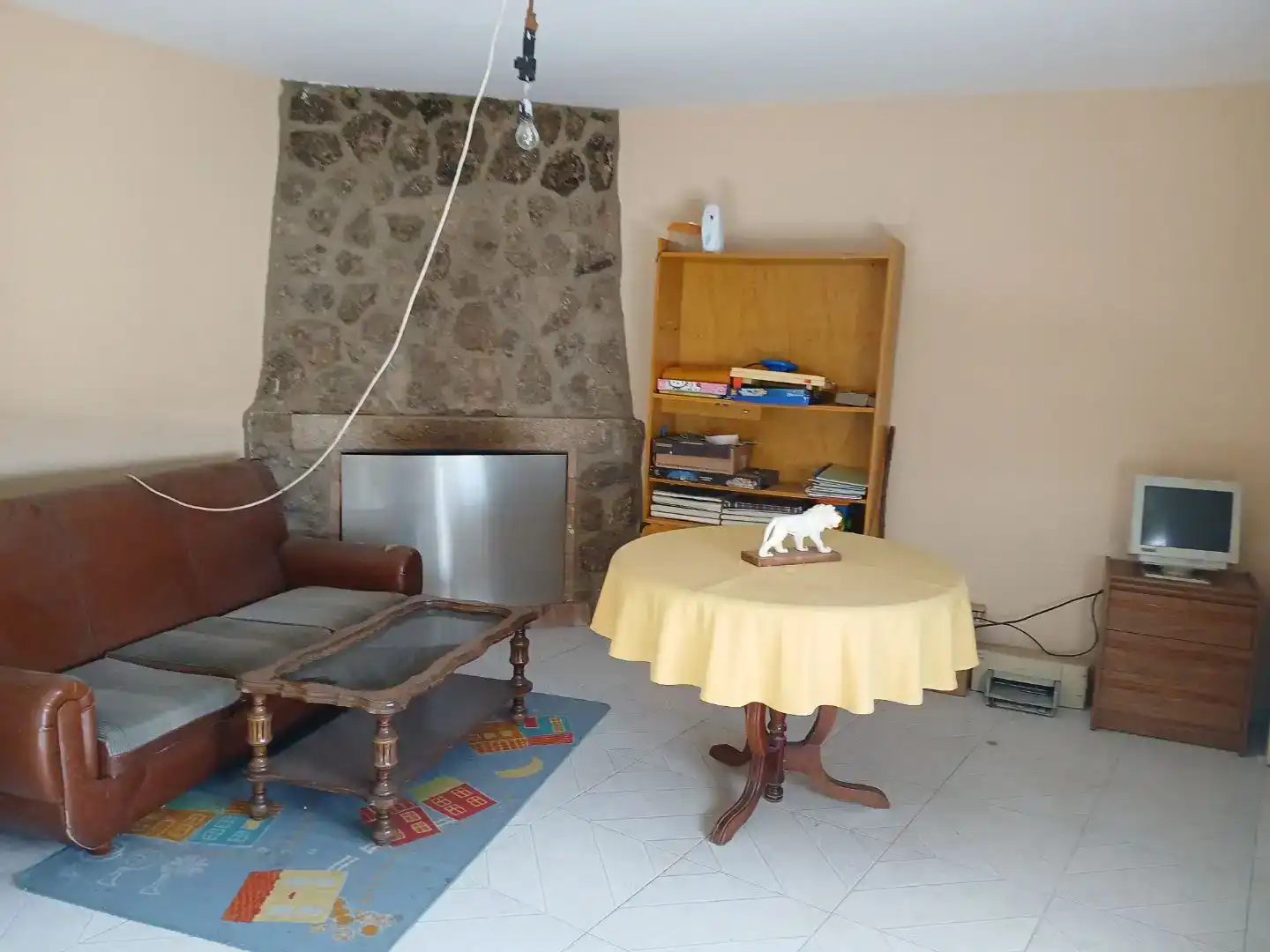 Sala de estar de Piso en venta en Luelmo con Jardín privado, Trastero y Amueblado