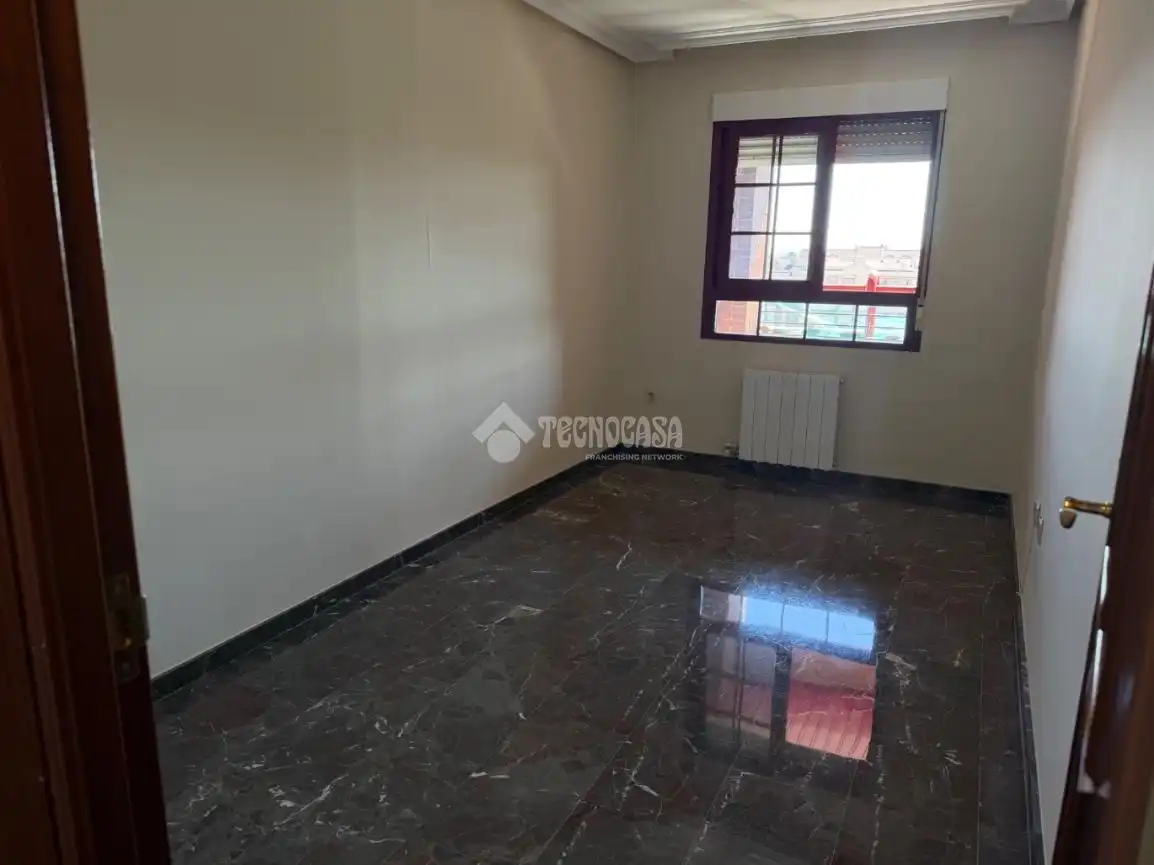 Schlafzimmer von Wohnung zum Verkauf in Jaén mit Terrasse