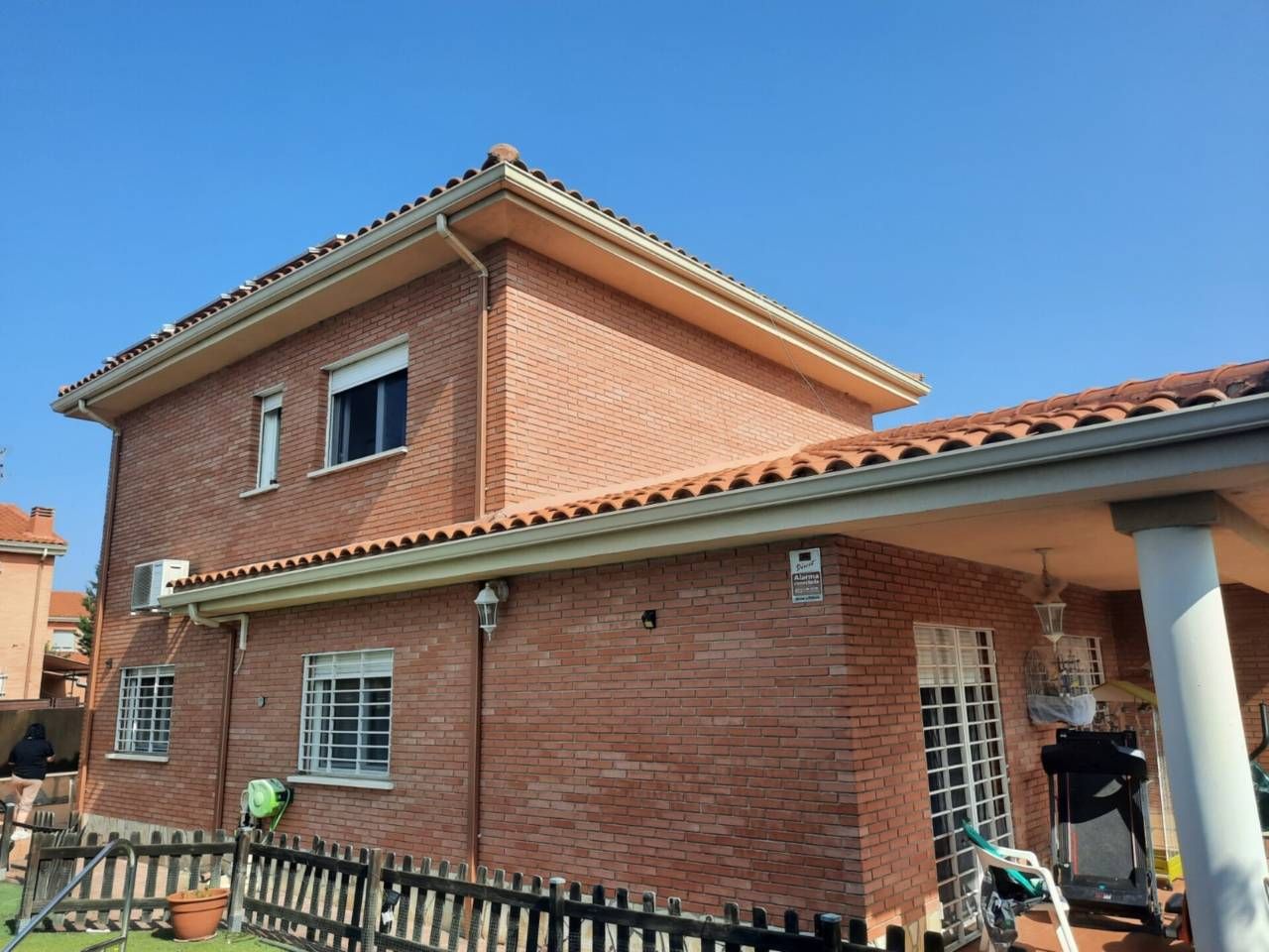 Exterior view of House or chalet for sale in Pozo de Guadalajara  with Heating, Private garden and Swimming Pool