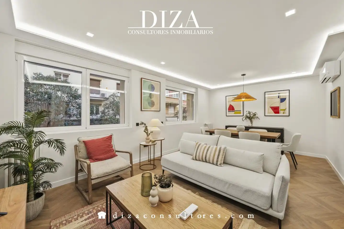 Piso con ascensor en venta en Calle del Doctor Castelo