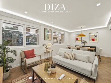Flat with lift for sale in Calle del Doctor Castelo