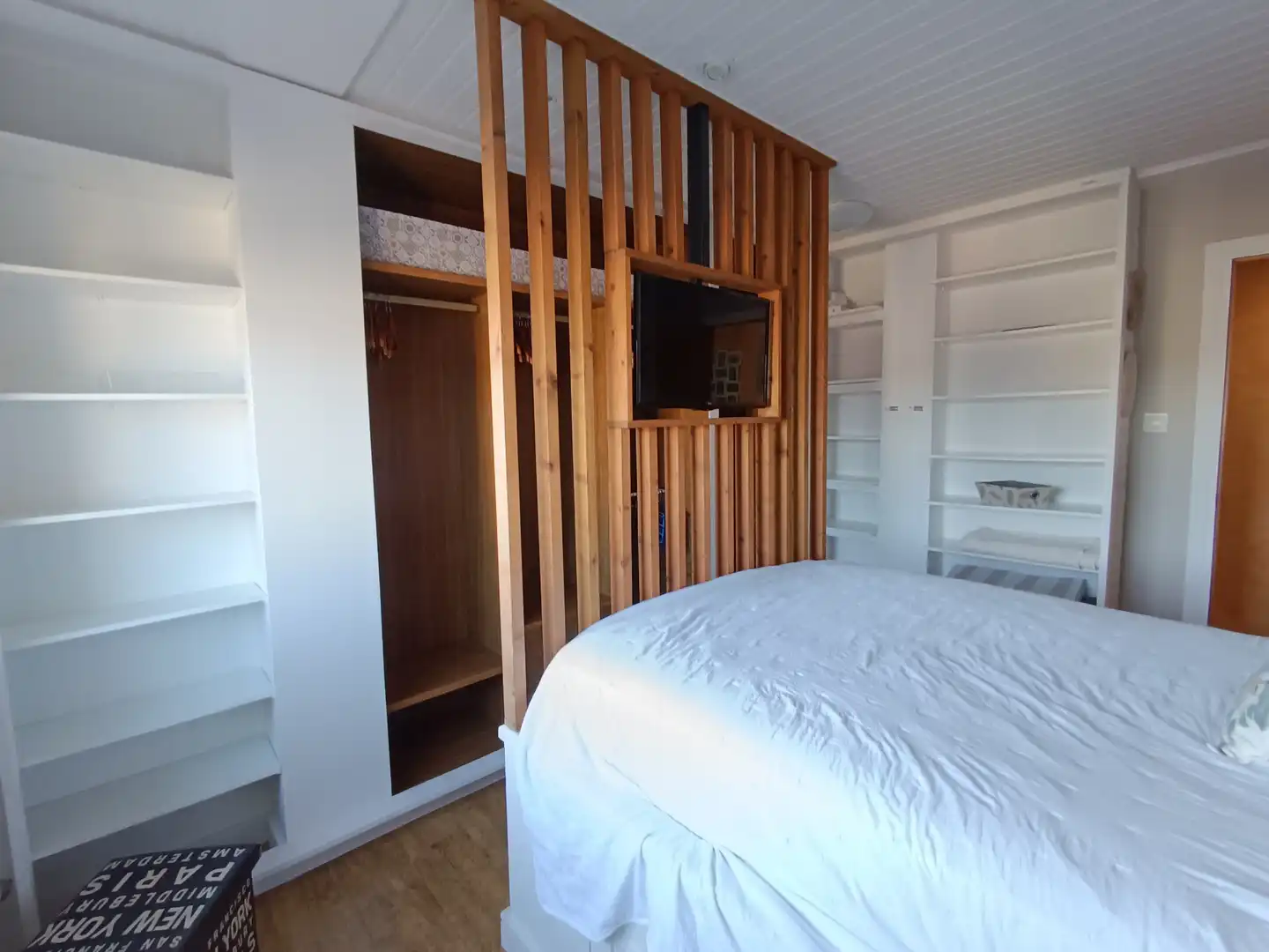 Schlafzimmer von Wohnung zur Miete in Pontevedra Capital  mit Heizung, Möbliert und Ofen