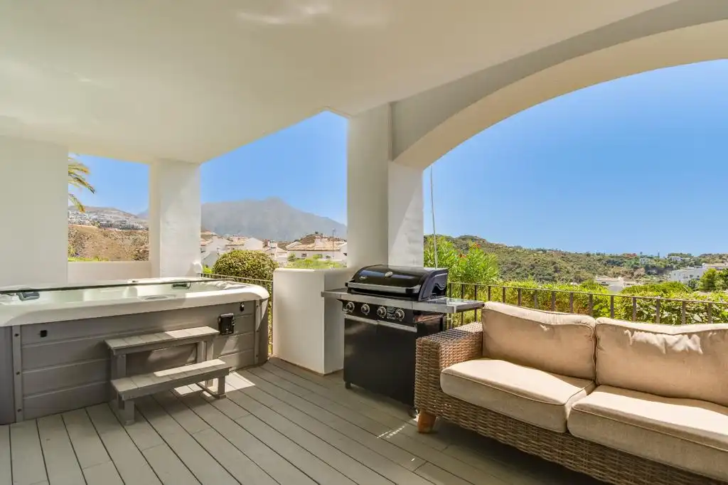 Terraza de Planta baja de alquiler en Benahavís con Aire acondicionado, Terraza y Amueblado