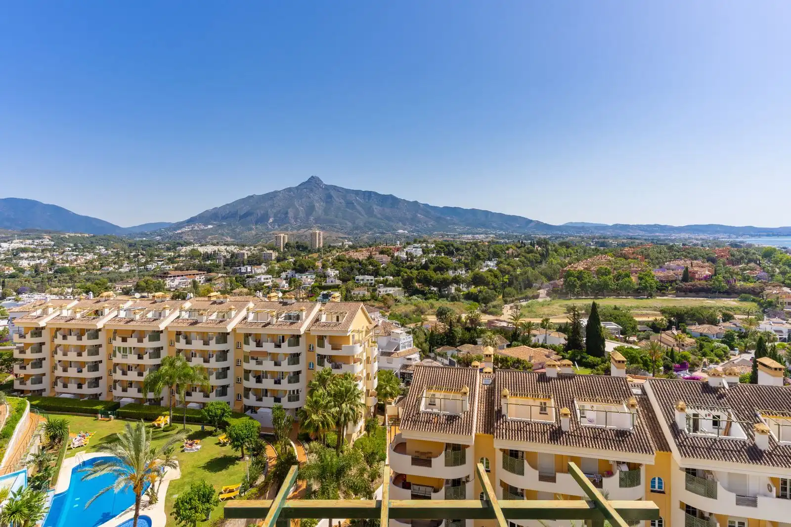 Apartament amb piscina en venda a Avenida de Manolete 11, imagen 16