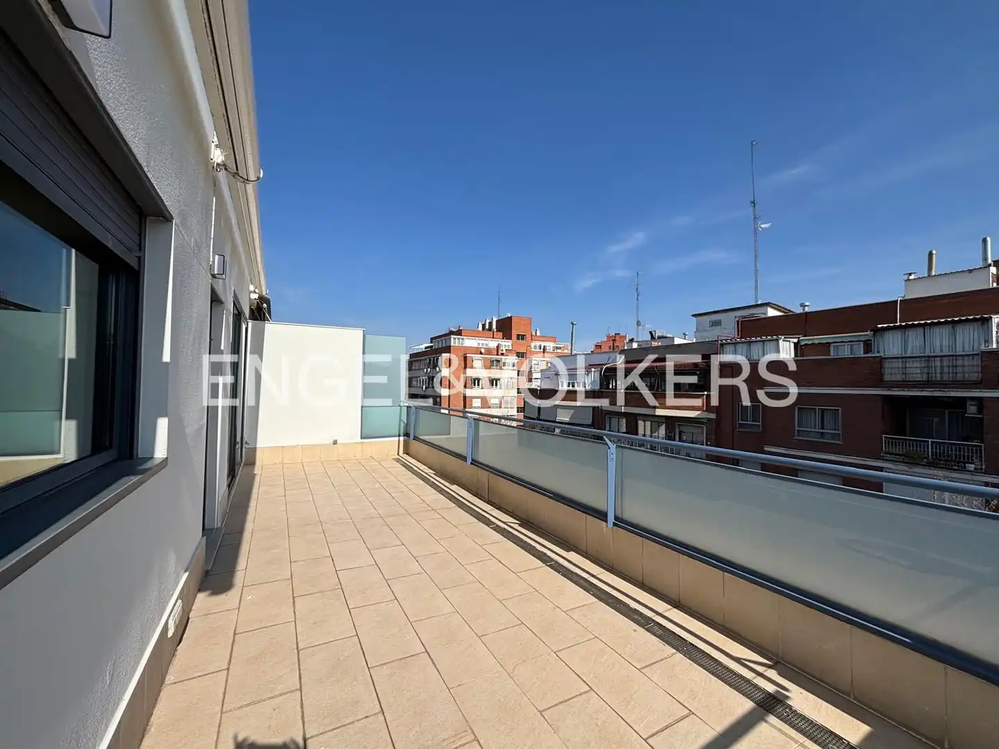 Terrassa de Àtic de lloguer en Madrid amb Aire condicionat, Calefacció i Parquet