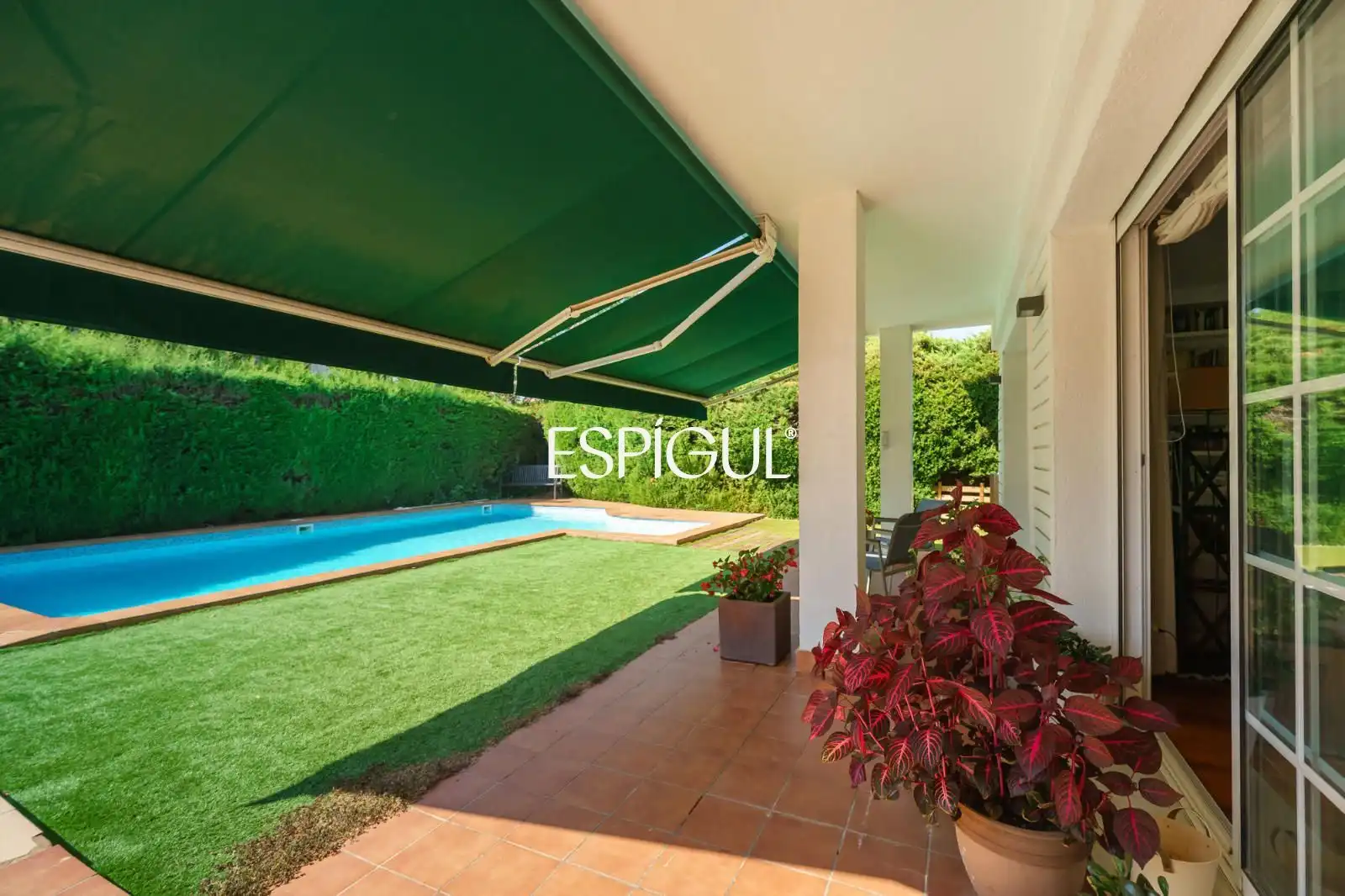 Terrace of Houses for sale in Sant Cugat del Vallès  with Air Conditioner, Heating and Parquet flooring