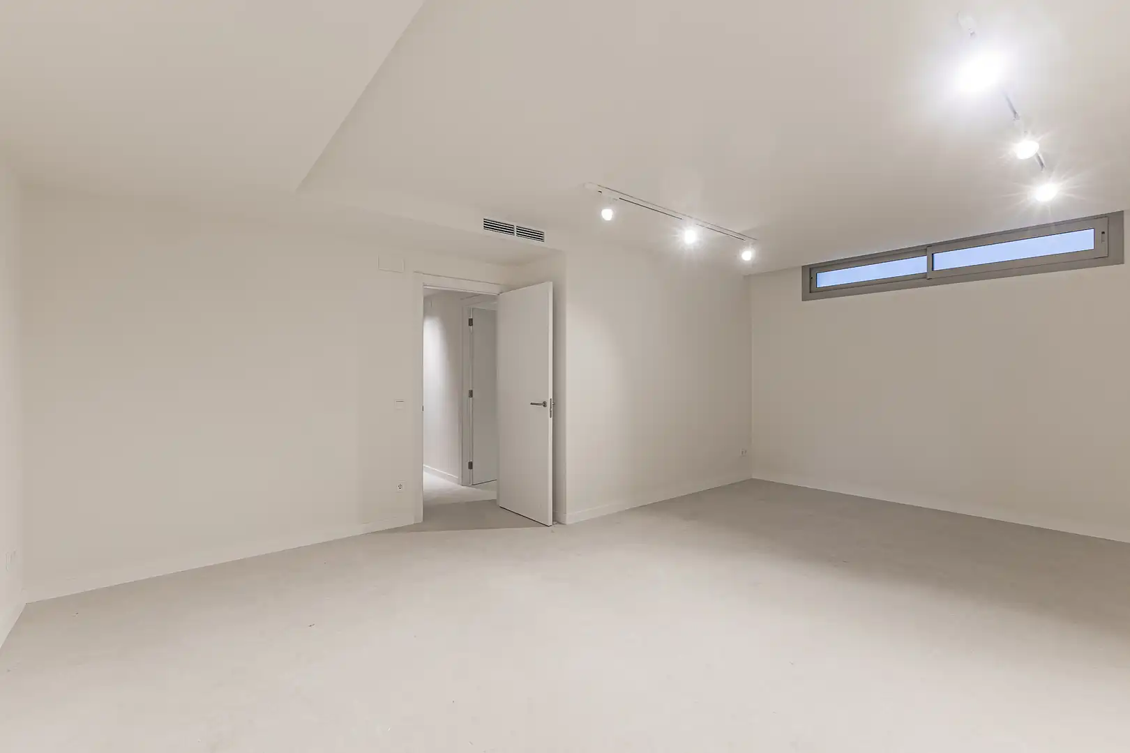 Casa amb terrassa en venda a La Plana, imagen 71