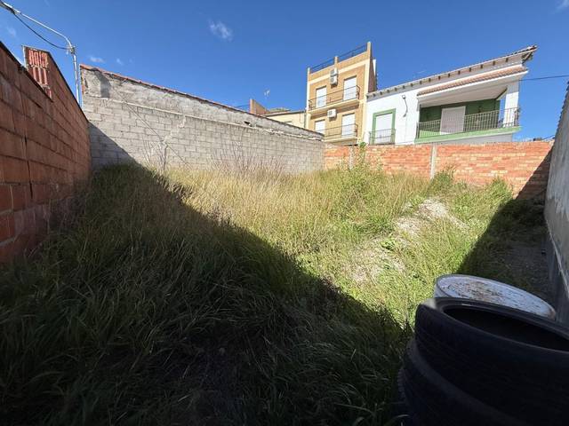 Terreno residencial en Venta en Calle Mercado, 16 en Begíjar