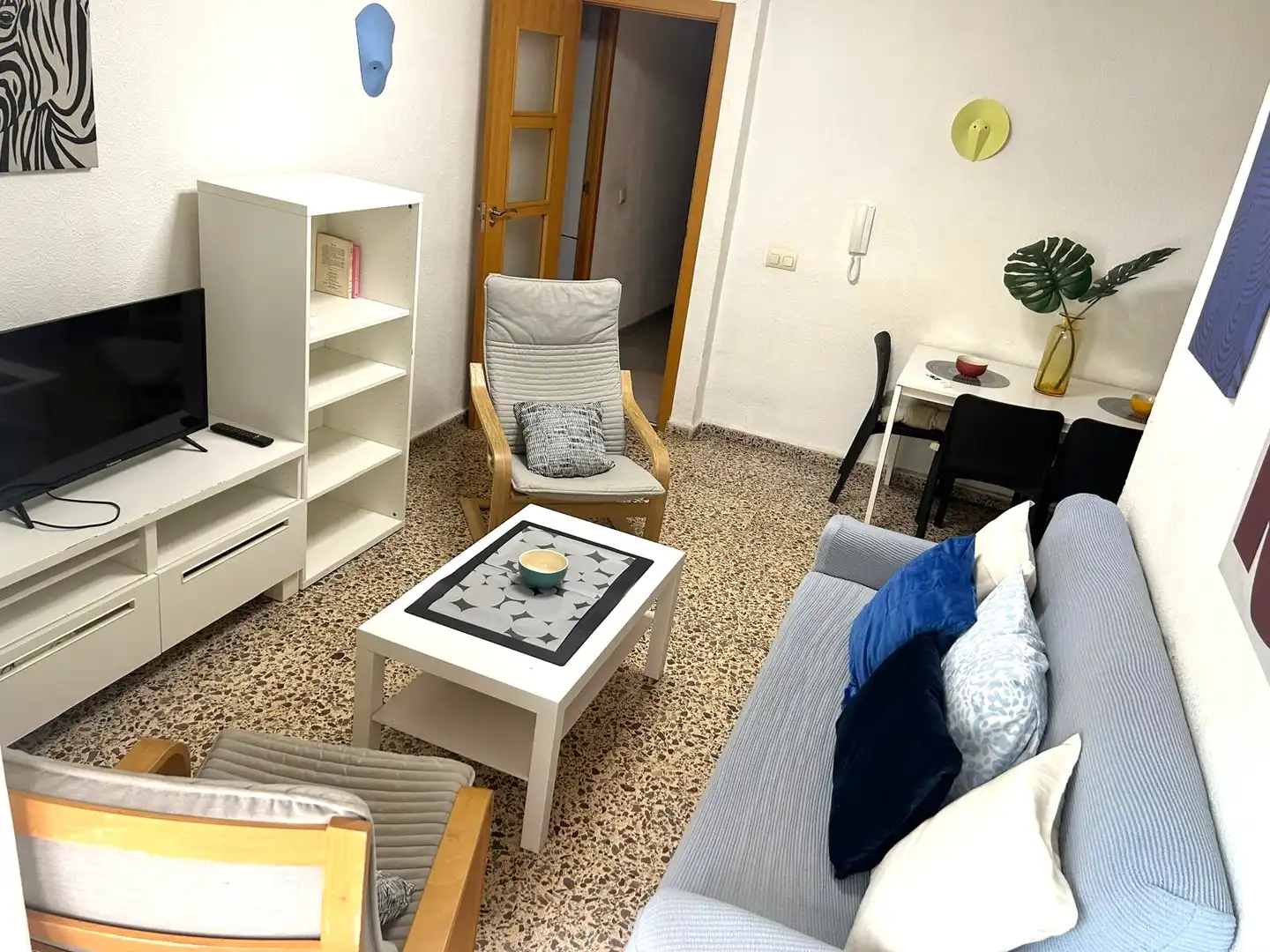 Sala d'estar de Pis per a compartir en Murcia amb Moblat, Forn i Rentadora