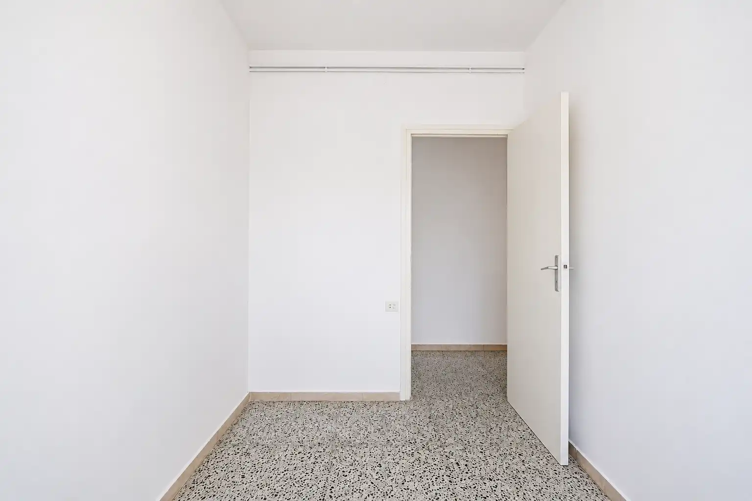 Piso en venta en Esplugues de Llobregat con Calefacción y Balcón