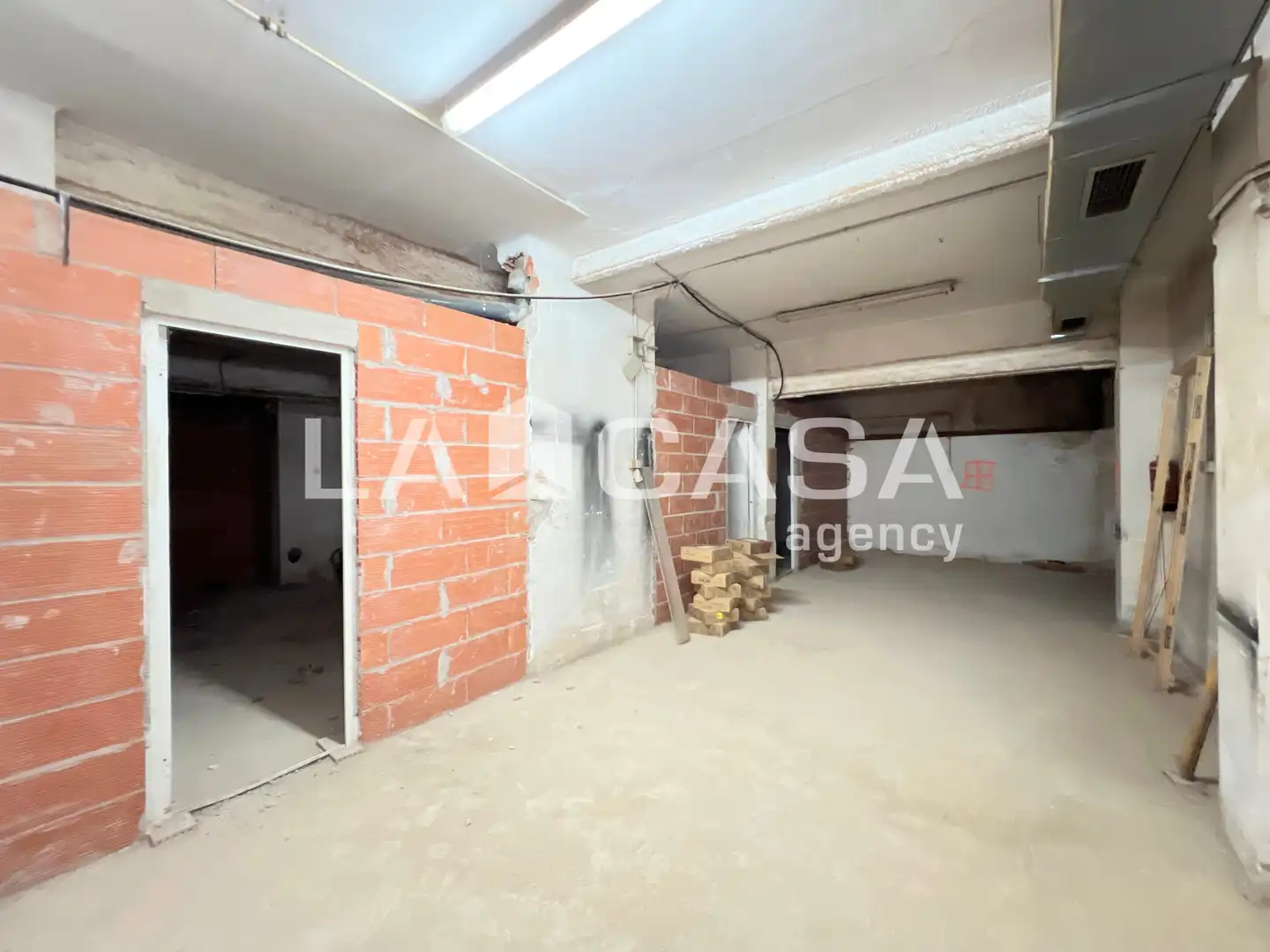 Local comercial en venda a Artigues - Llefià, imagen 14