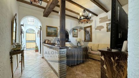 Foto 4 de Casa adosada en venta en Camino de Parpagon, Estación - La Fontanilla - El Tinte, Utrera