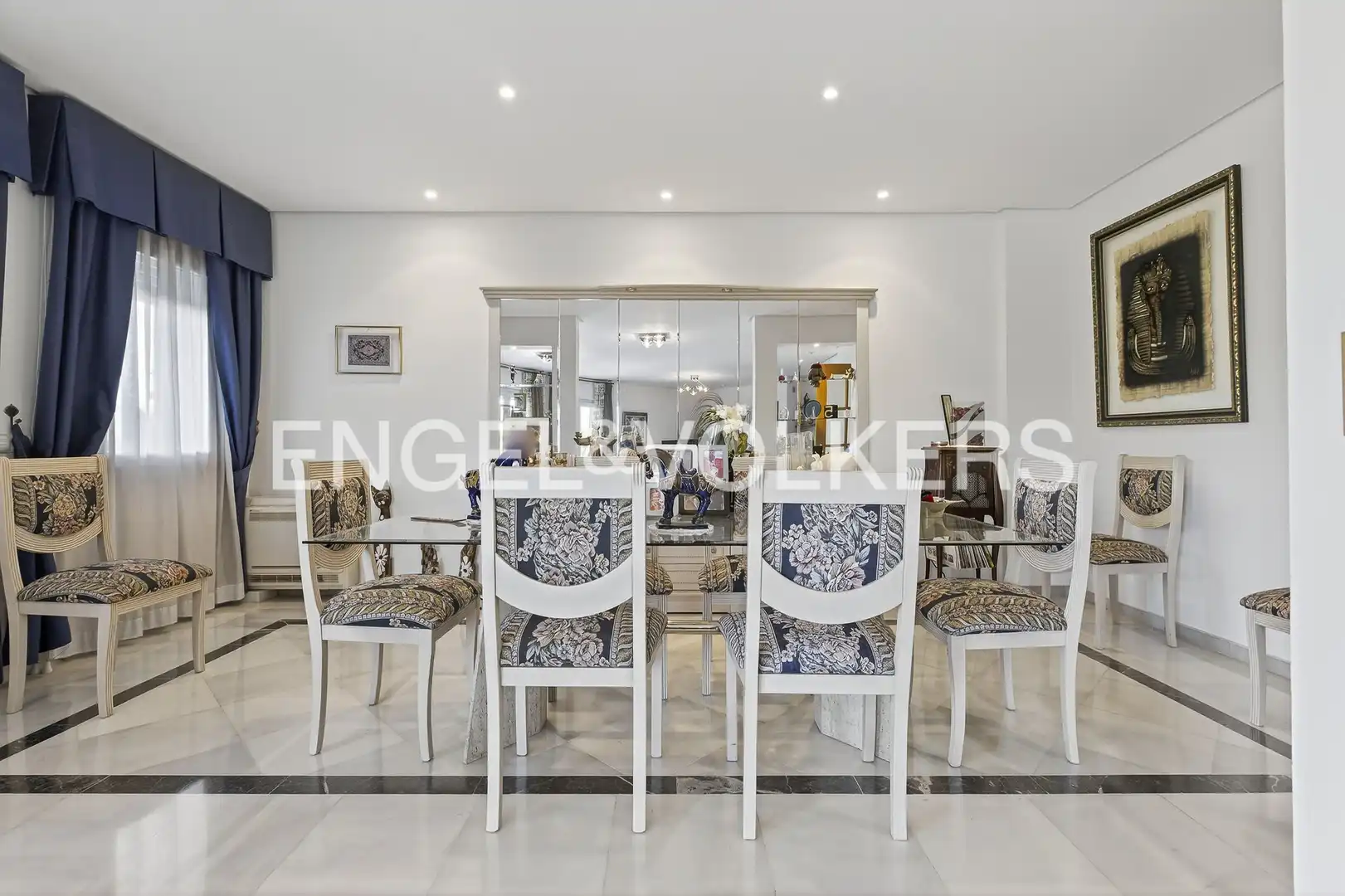 Dining room of Houses for sale in Dos Hermanas  with Air Conditioner, Heating and Private garden