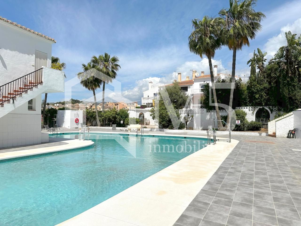 Garden of Planta baja for sale in Nerja  with Air Conditioner and Community pool