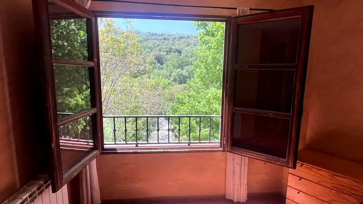 Terrassa de Casa adosada en venda en Olmeda de las Fuentes amb Calefacció i Jardí privat