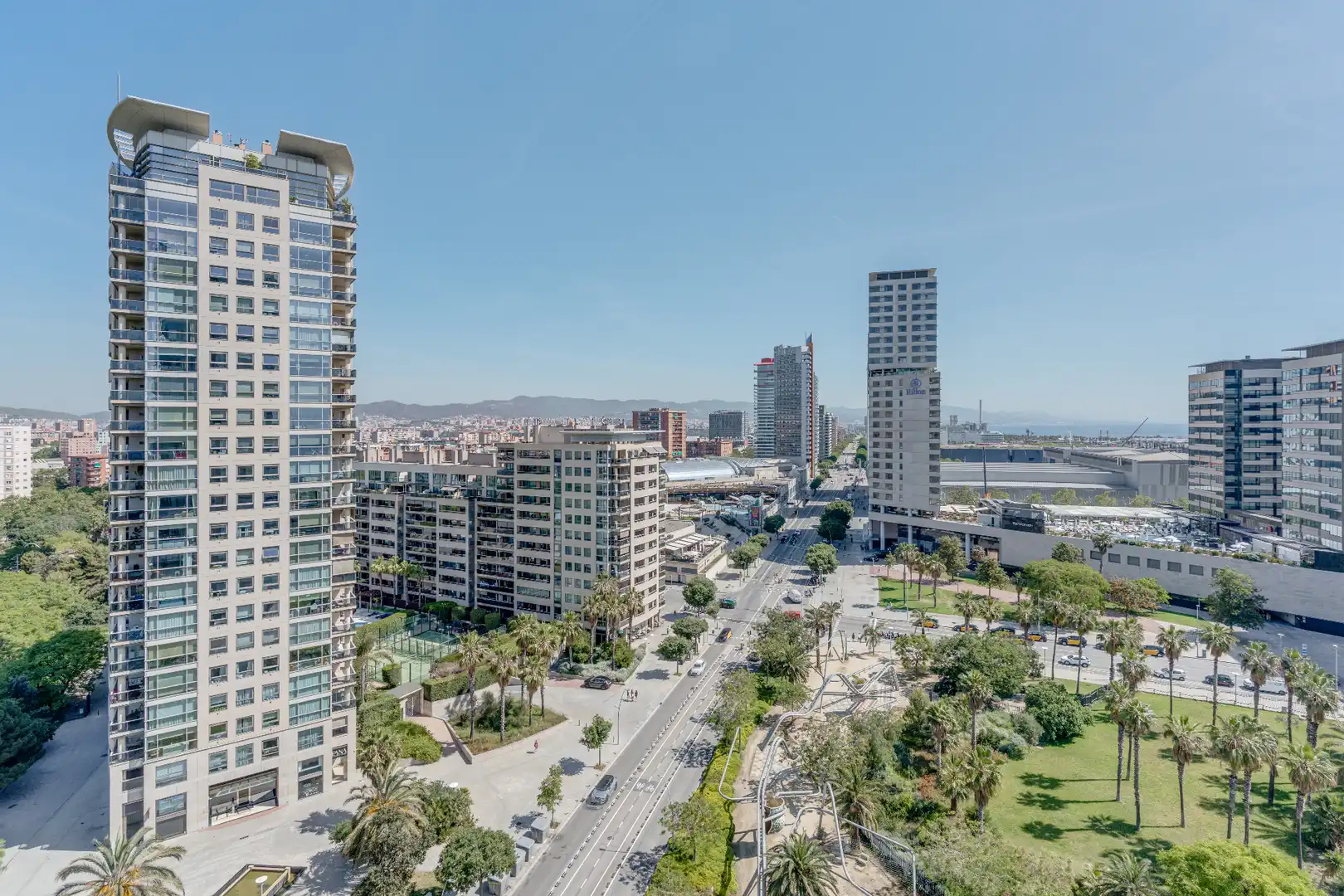 Exterior view of Flat for sale in Barcelona  with Air Conditioner, Heating and Parquet flooring