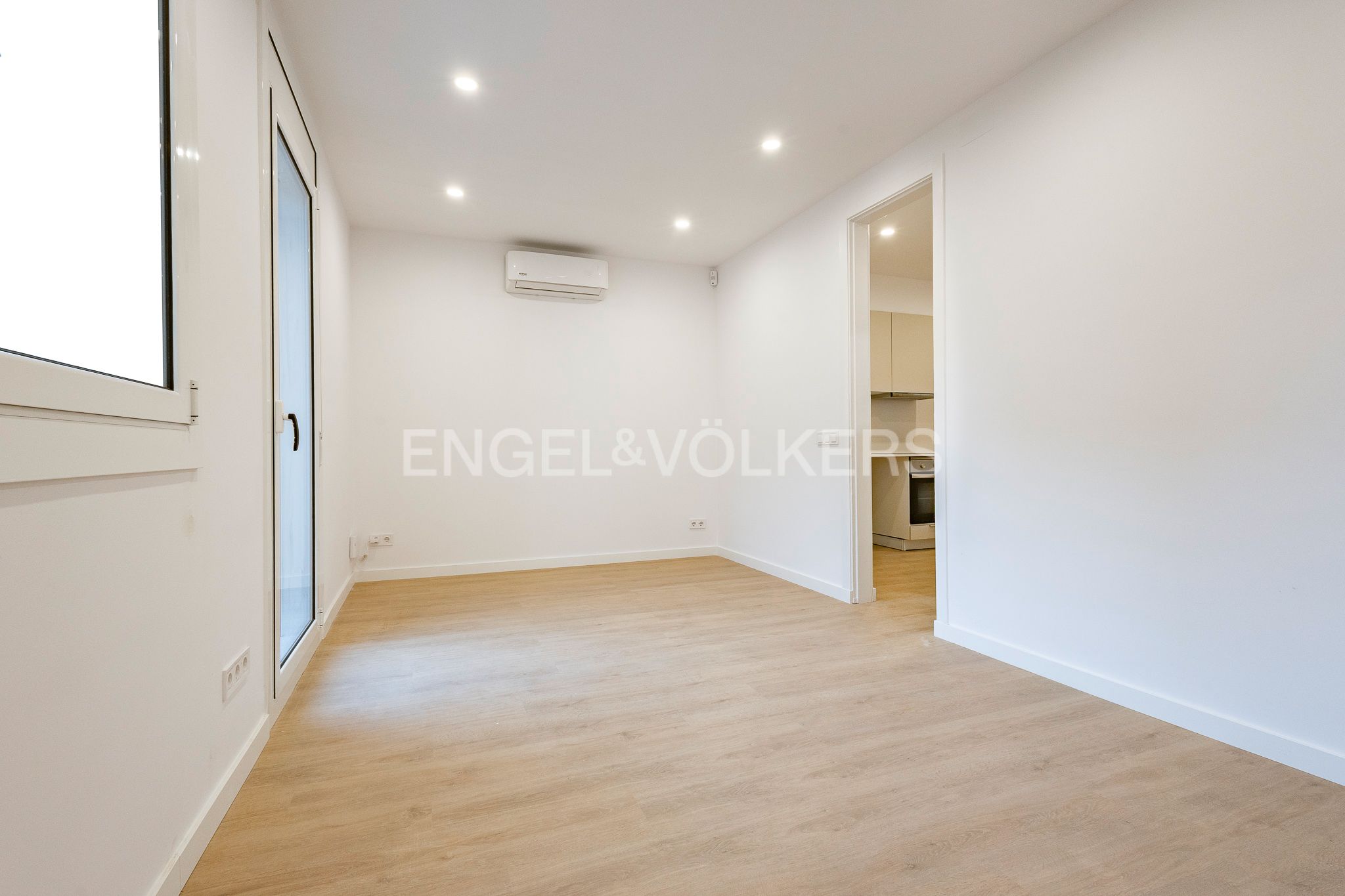 Sala d'estar de Apartament en venda en  Barcelona Capital amb Aire condicionat, Calefacció i Parquet