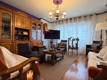 Flat with lift for sale in N/A 44