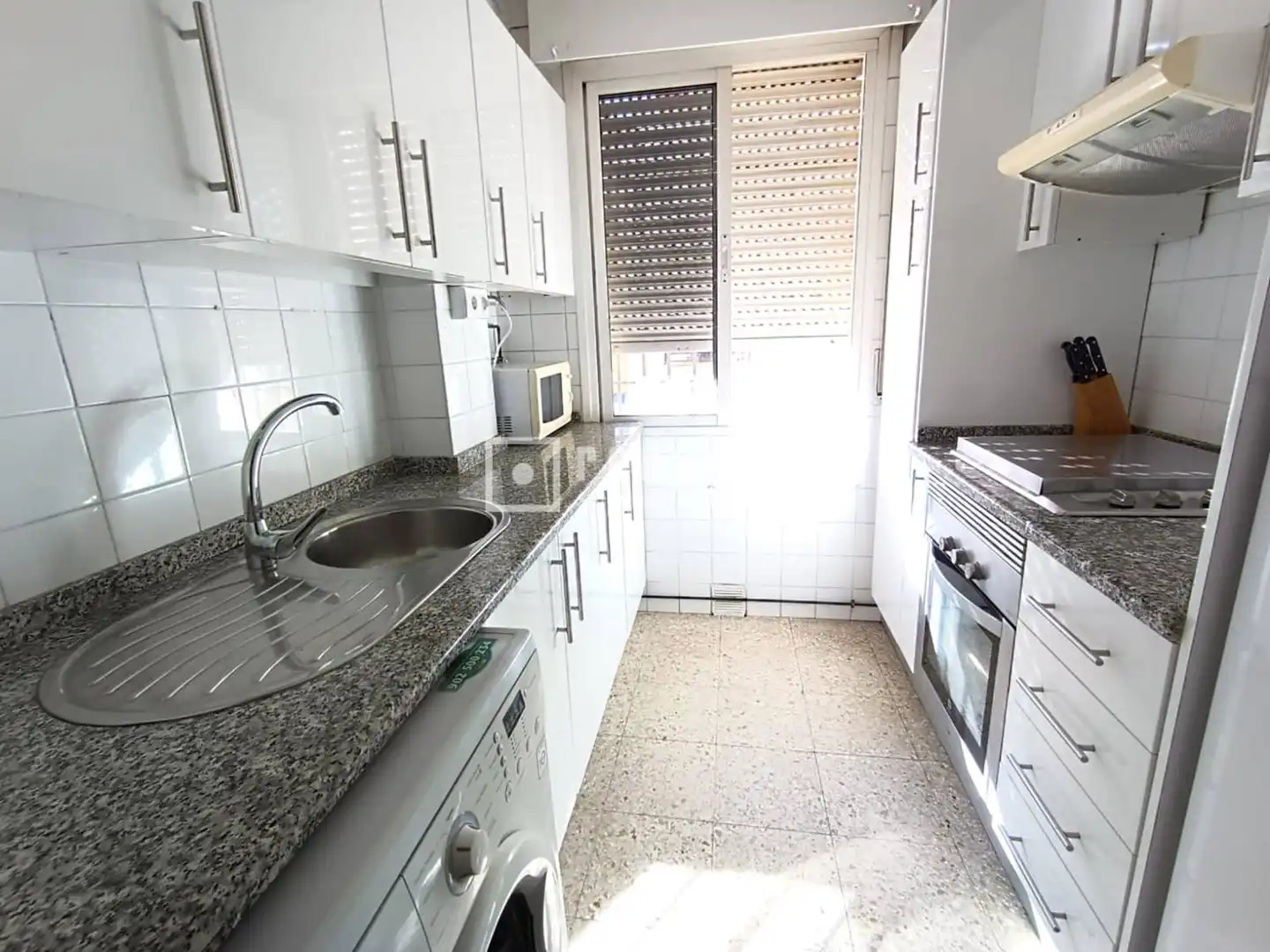 Kitchen of Flat for rent in Sevilla  with Air Conditioner, Terrace and Furnished