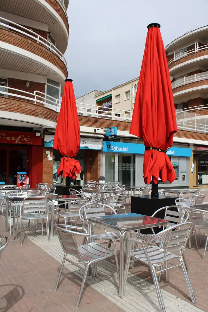 Local commercial à louer à La Roca del Vallès, imagen 7