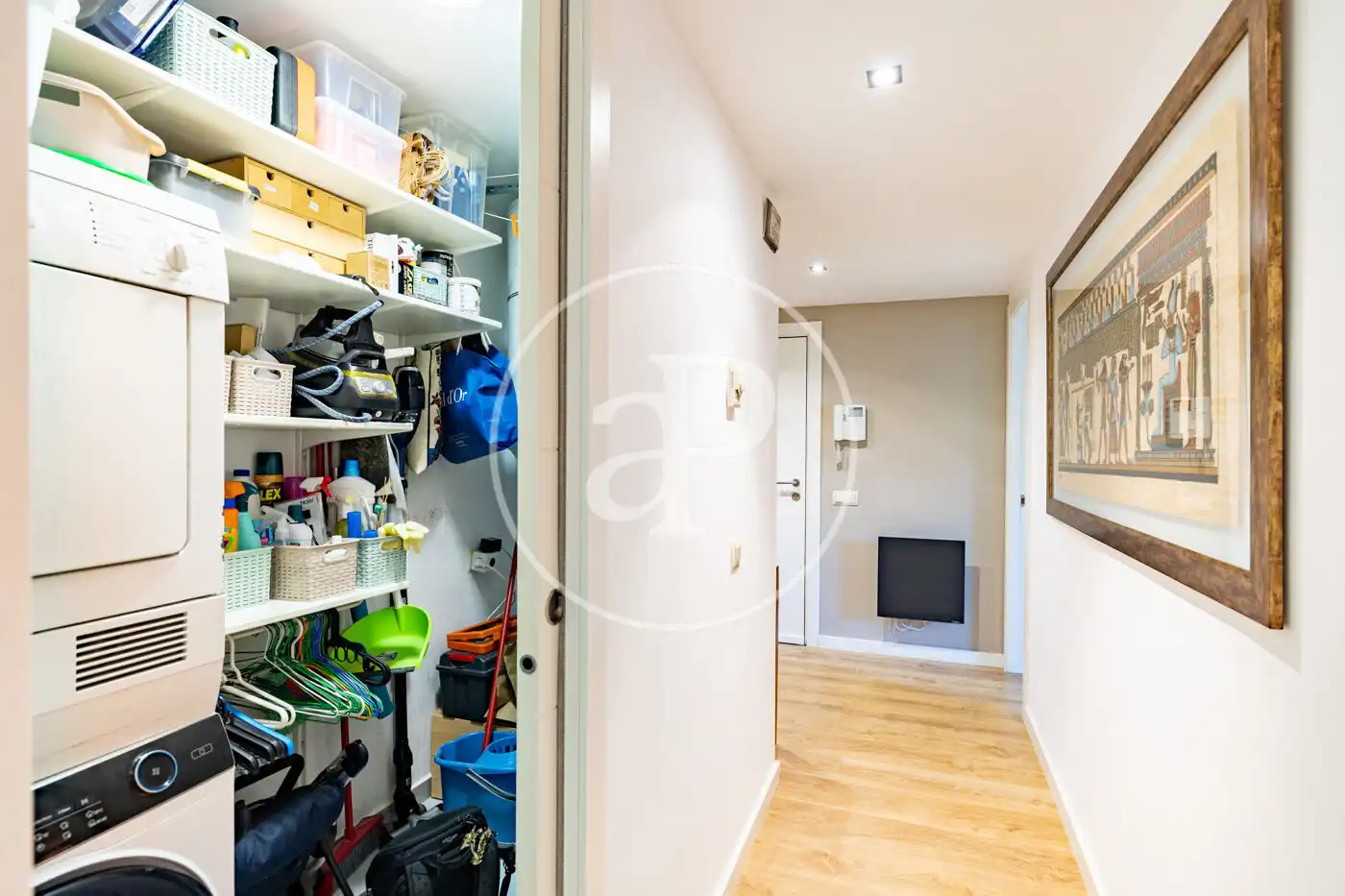Wohnung zum Verkauf in Esplugues de Llobregat mit Klimaanlage, Heizung und Privatgarten