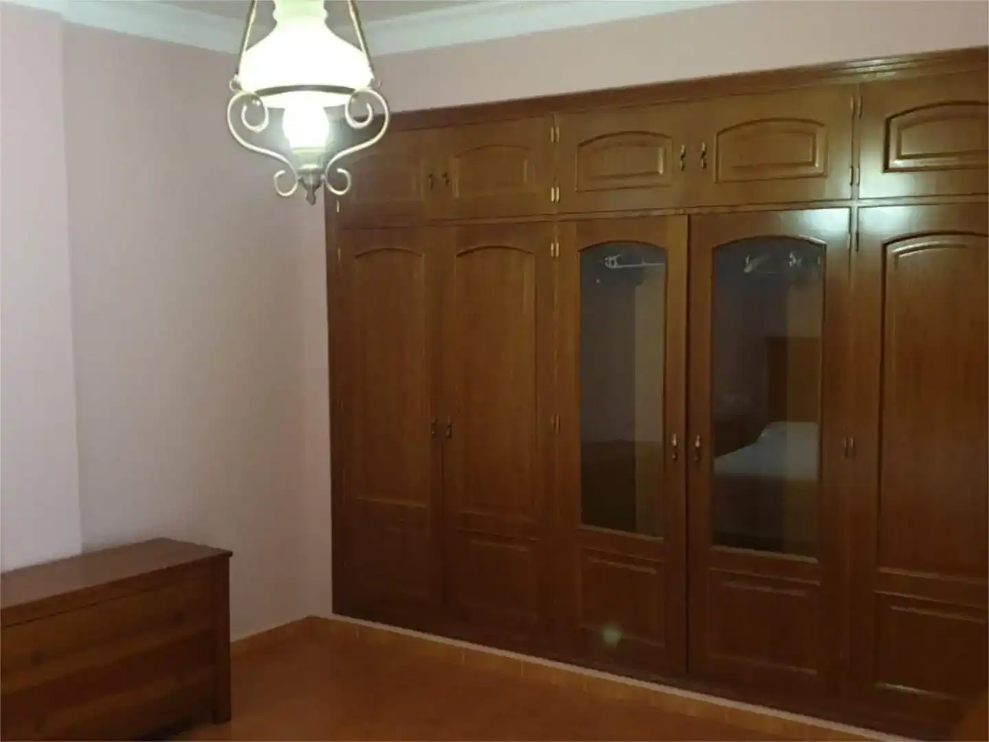 Habitación de Piso en venta en La Algaba con Aire acondicionado, Trastero y Amueblado