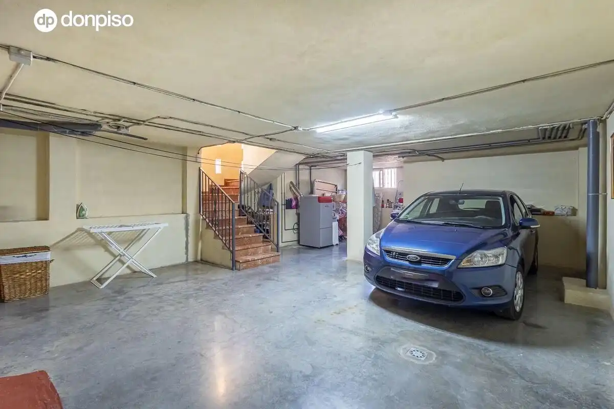 Home with pool for sale in Calle CARLOS CANO (HI), imagen 34
